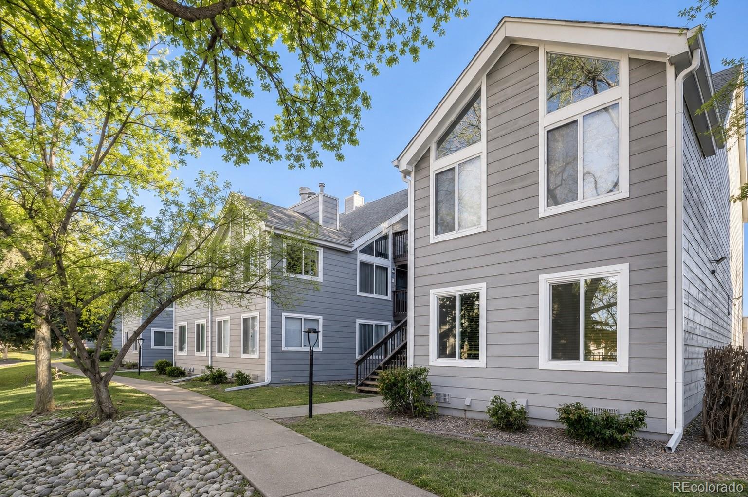Cedar Cove Aurora Condo / Townhome | MLS #: 198954912525 E Tennessee Circle A, Aurora Beds: 2 Baths: 1 Price: $230,000