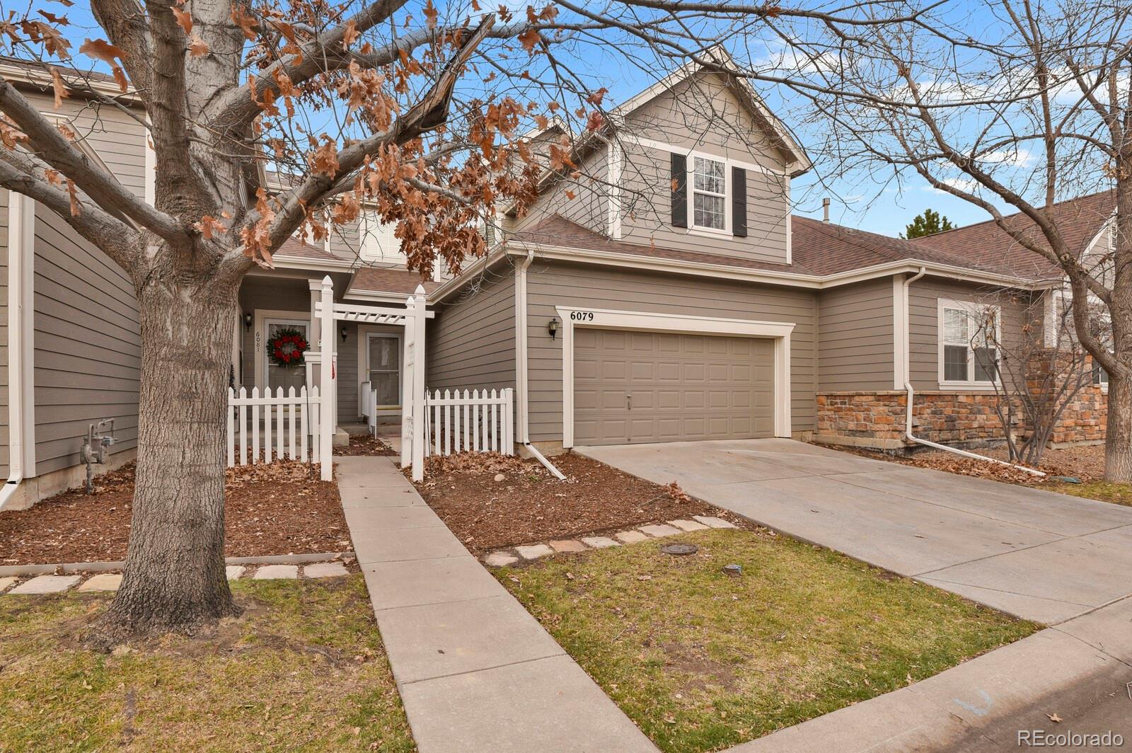 6079 W Utah Lane, lakewood MLS: 2800838 Beds: 3 Baths: 4 Price: $549,999