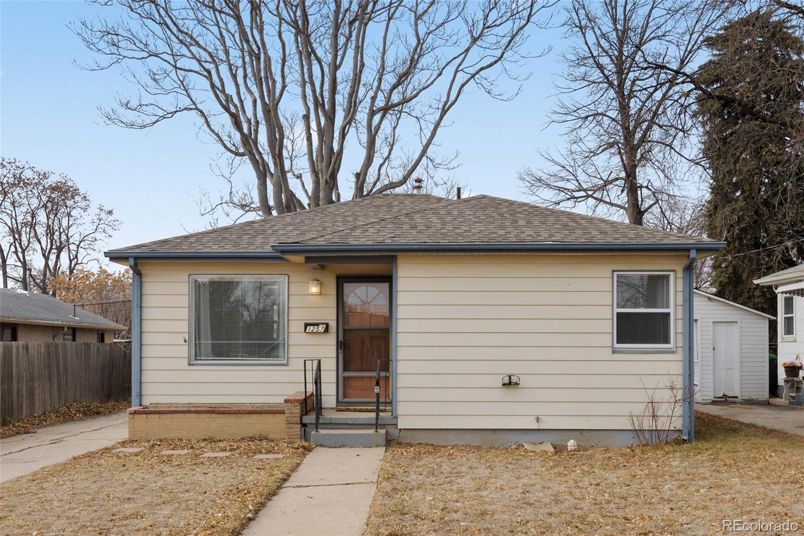 1257  Arthur Avenue, loveland MLS: 1791132 Beds: 2 Baths: 1 Price: $389,500