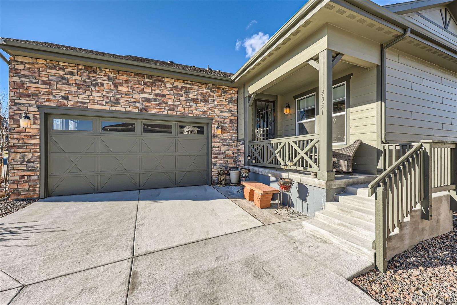 4051  Happy Hollow Drive, castle rock MLS: 6397976 Beds: 3 Baths: 2 Price: $600,000