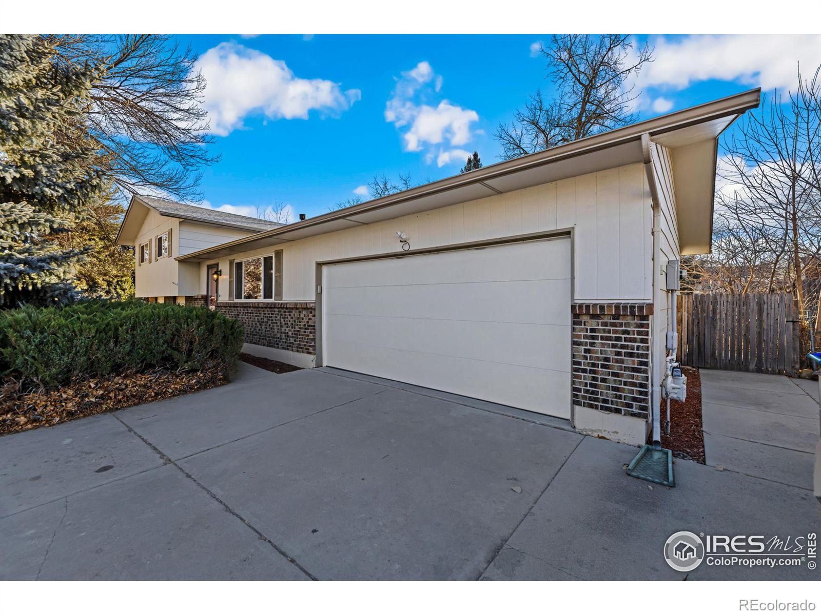 2955  Southmoor Drive, fort collins  House Search MLS Picture