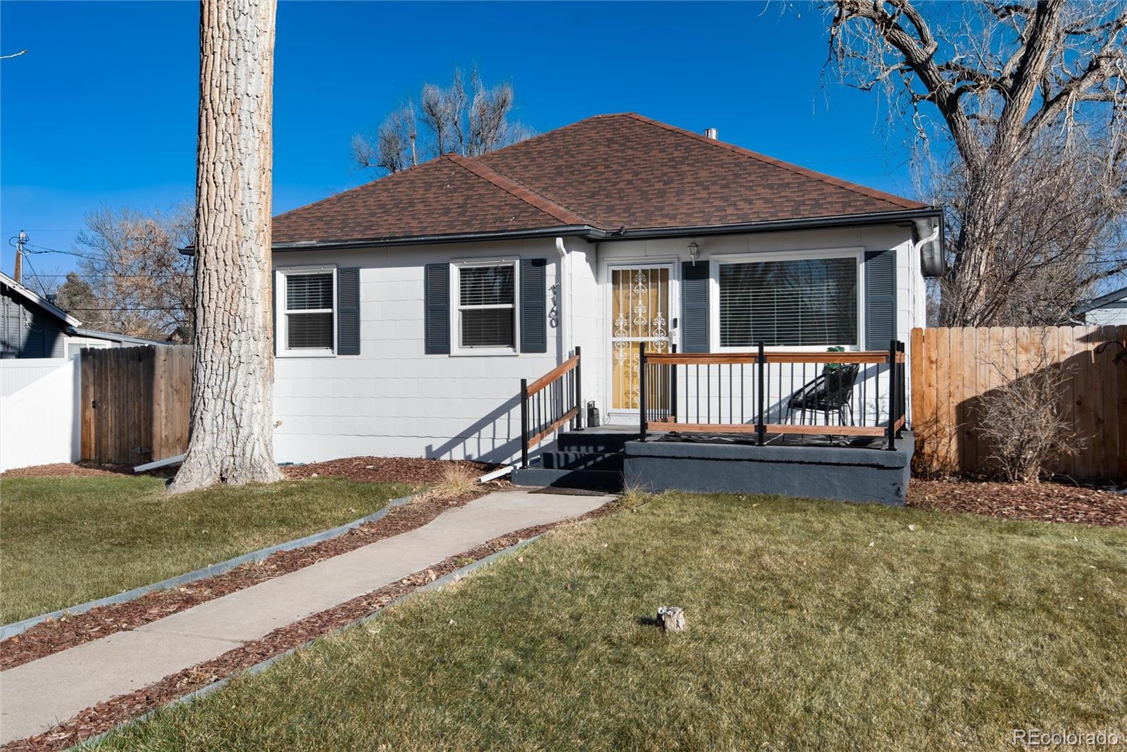 1160  Wabash Street, denver MLS: 2329144 Beds: 4 Baths: 2 Price: $565,000