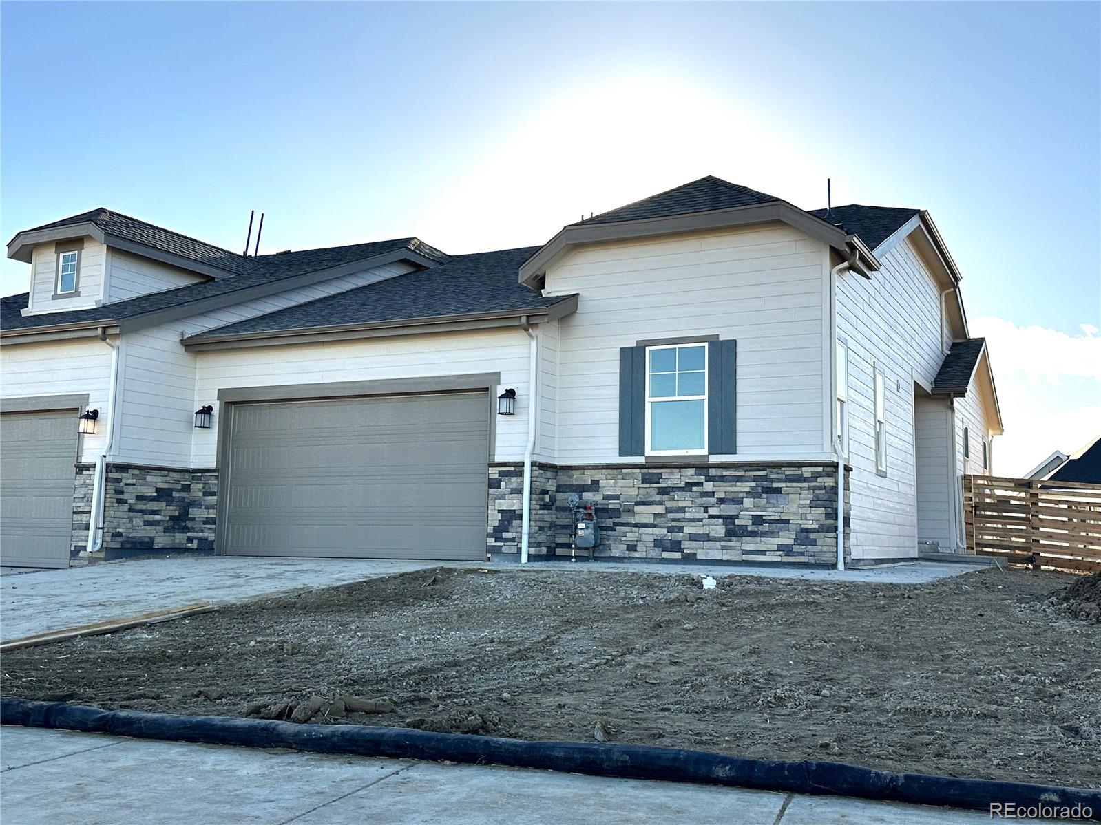 3431 N Denali Street, aurora MLS: 9663202 Beds: 2 Baths: 2 Price: $468,990