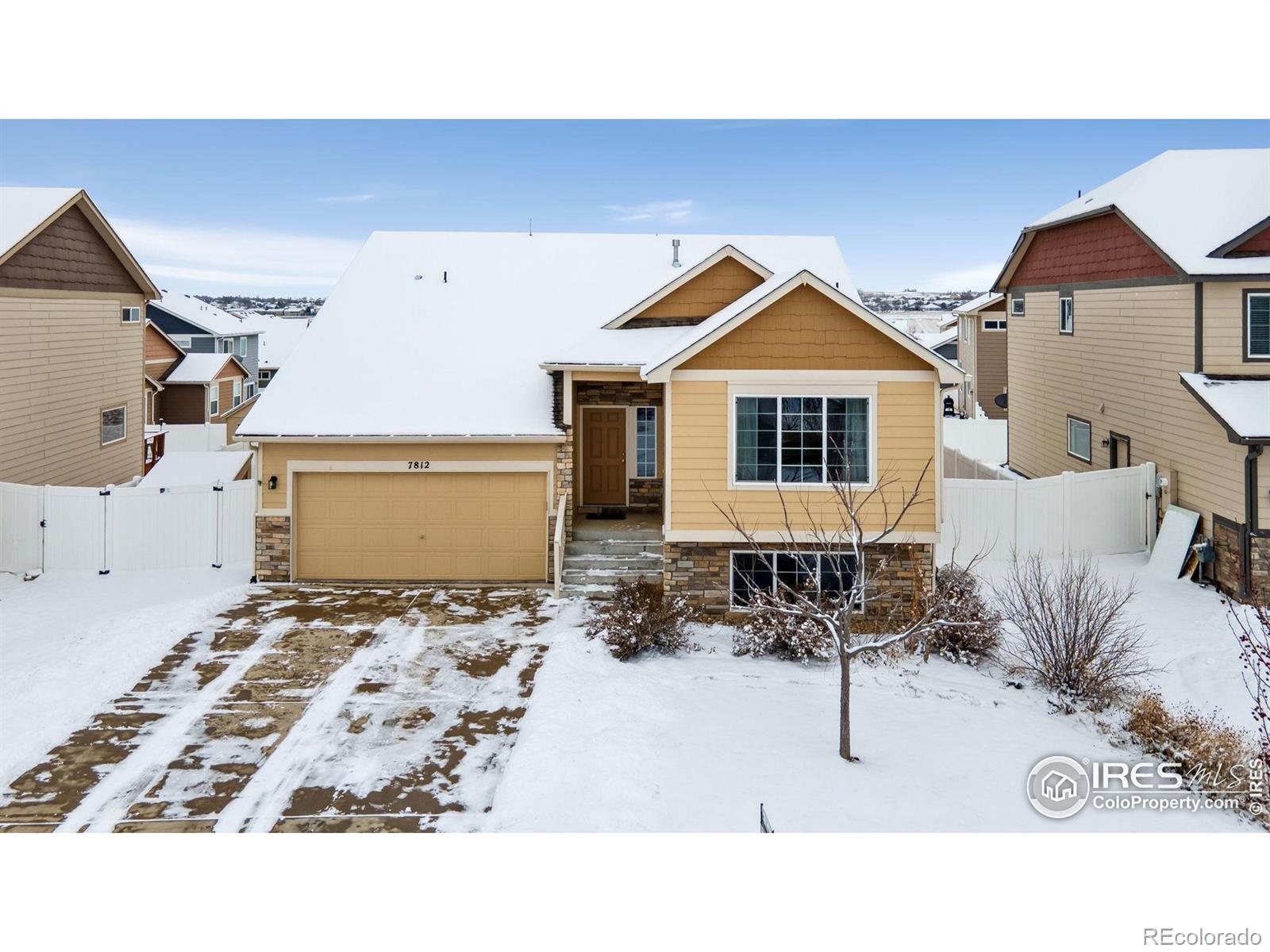 7812 W 11th St Rd, greeley MLS: 4567891024194 Beds: 3 Baths: 3 Price: $449,000