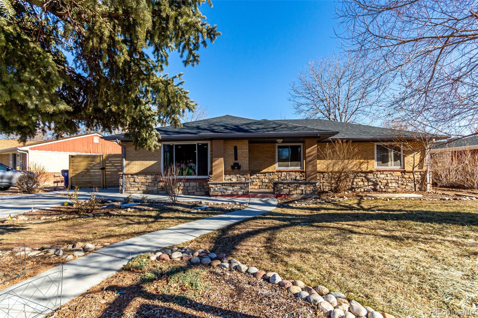 5470  Holland Drive, arvada MLS: 8856671 Beds: 3 Baths: 2 Price: $549,900