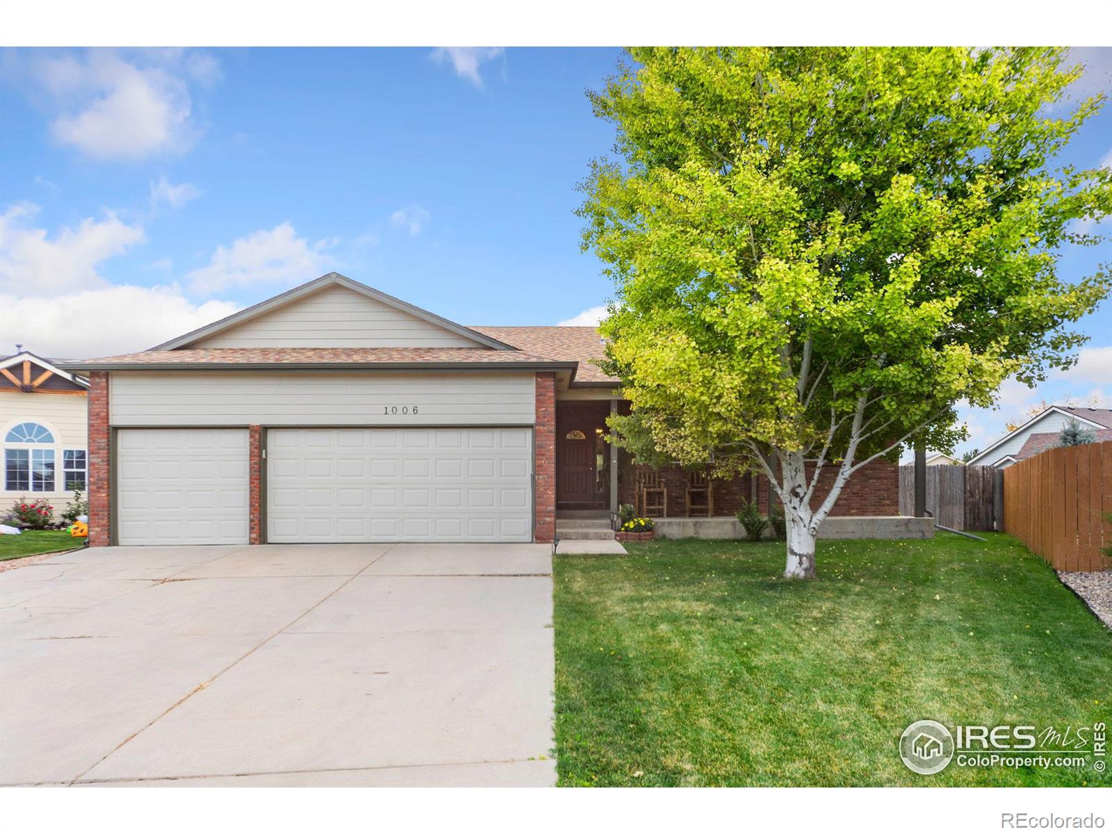 1006  78th Avenue, greeley MLS: 4567891024225 Beds: 3 Baths: 2 Price: $456,000