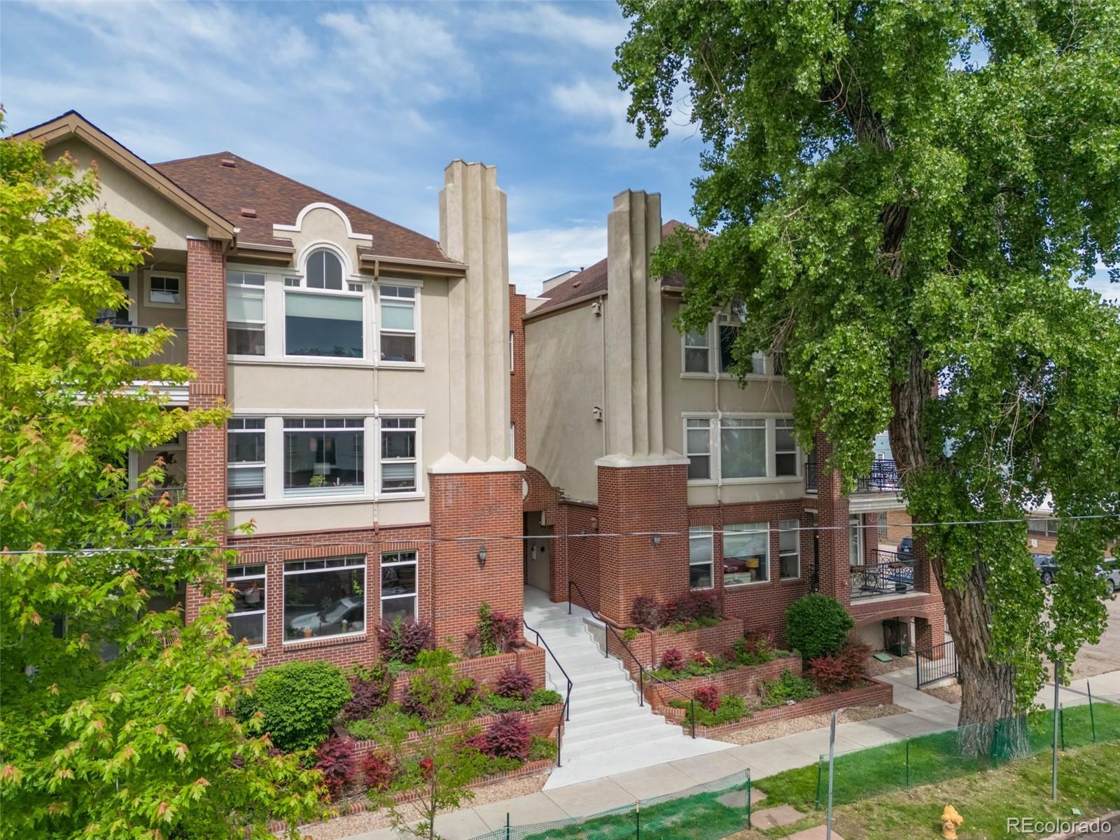 1735 N Ogden Street 303, Denver  MLS: 4498296 Beds: 2 Baths: 2 Price: $498,000