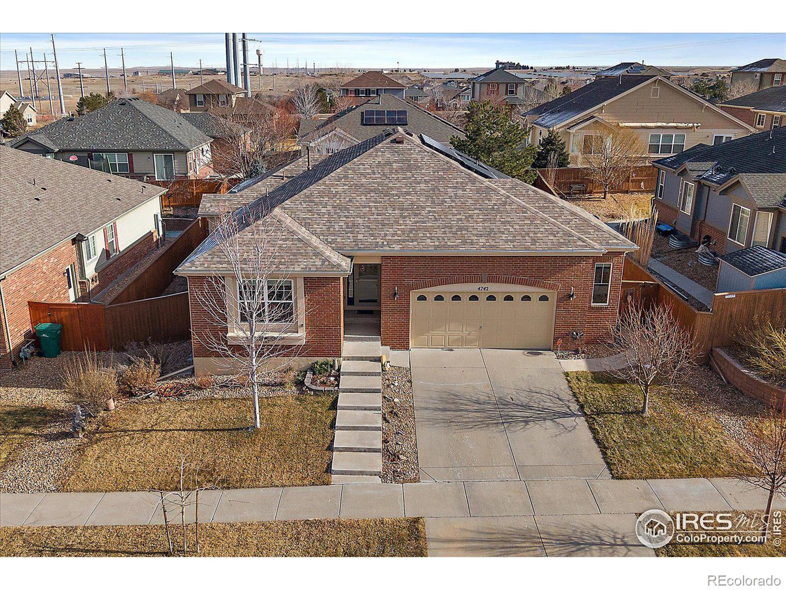 4742 S Coolidge Street, aurora MLS: 4567891024406 Beds: 3 Baths: 2 Price: $600,000