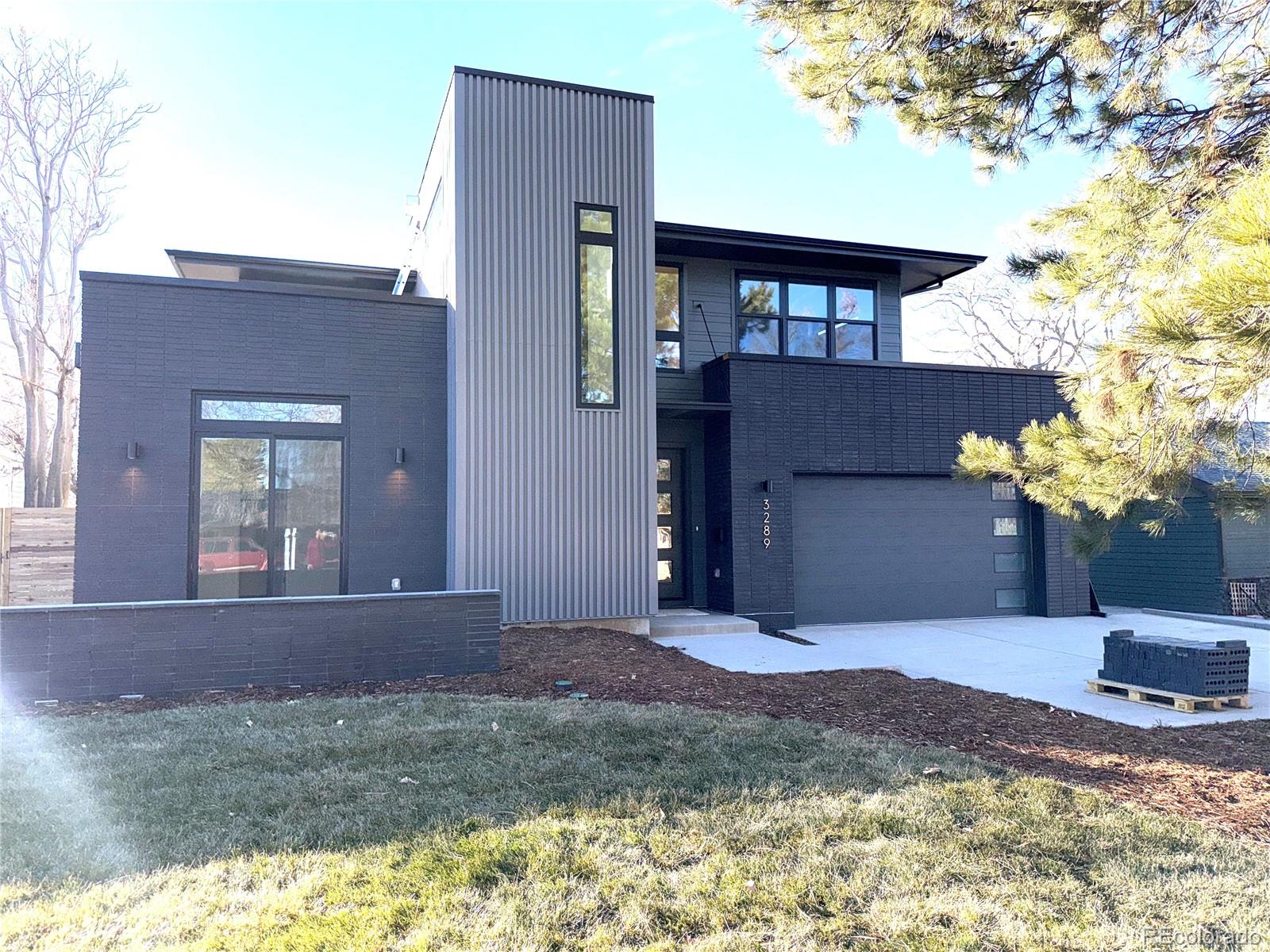 3289 S Eudora Street, denver MLS: 5314008 Beds: 6 Baths: 5 Price: $2,400,000