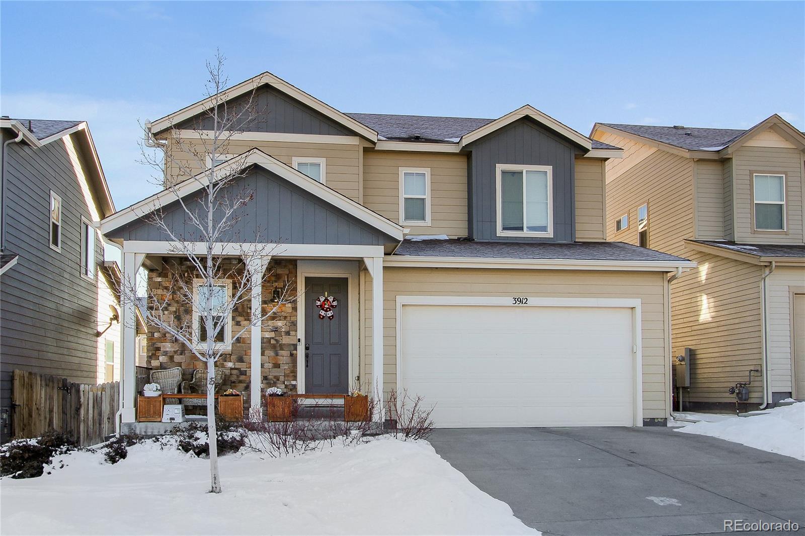 3912  Trail Stone Circle, castle rock MLS: 7757785 Beds: 4 Baths: 4 Price: $699,900