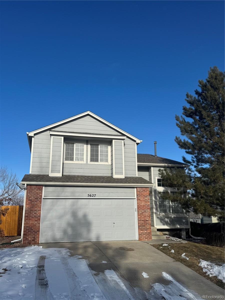 5627 S Winnipeg Street, aurora MLS: 9327911 Beds: 3 Baths: 3 Price: $495,000