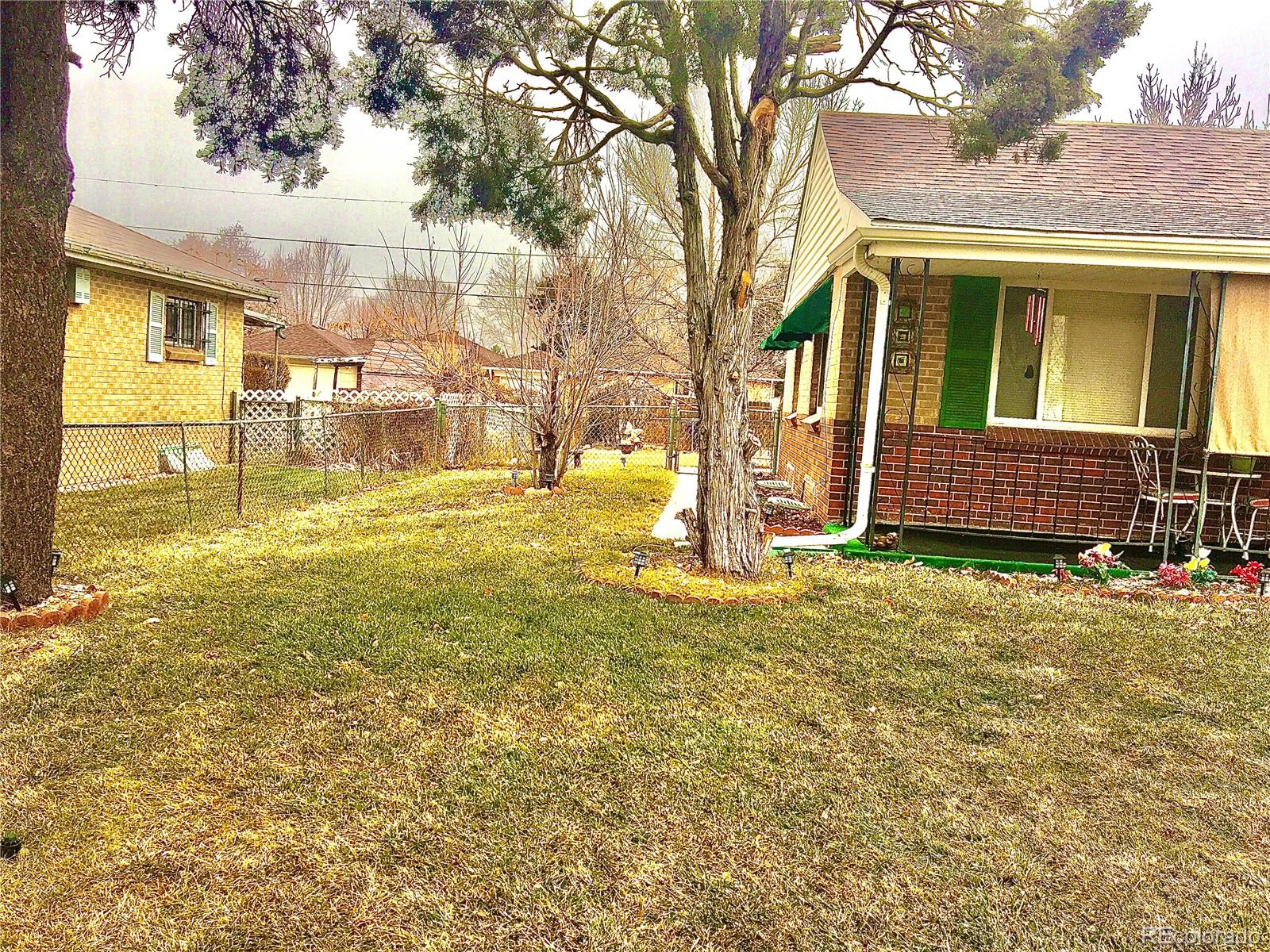 3021  Locust Street, denver  House Search MLS Picture