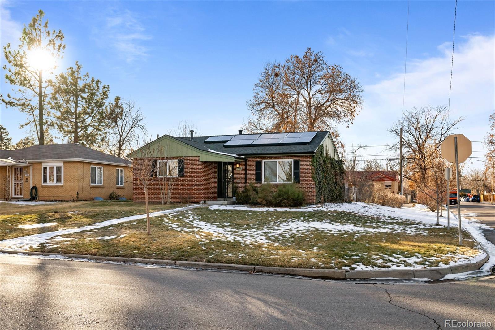 1585  Roslyn Street, denver  House Search MLS Picture