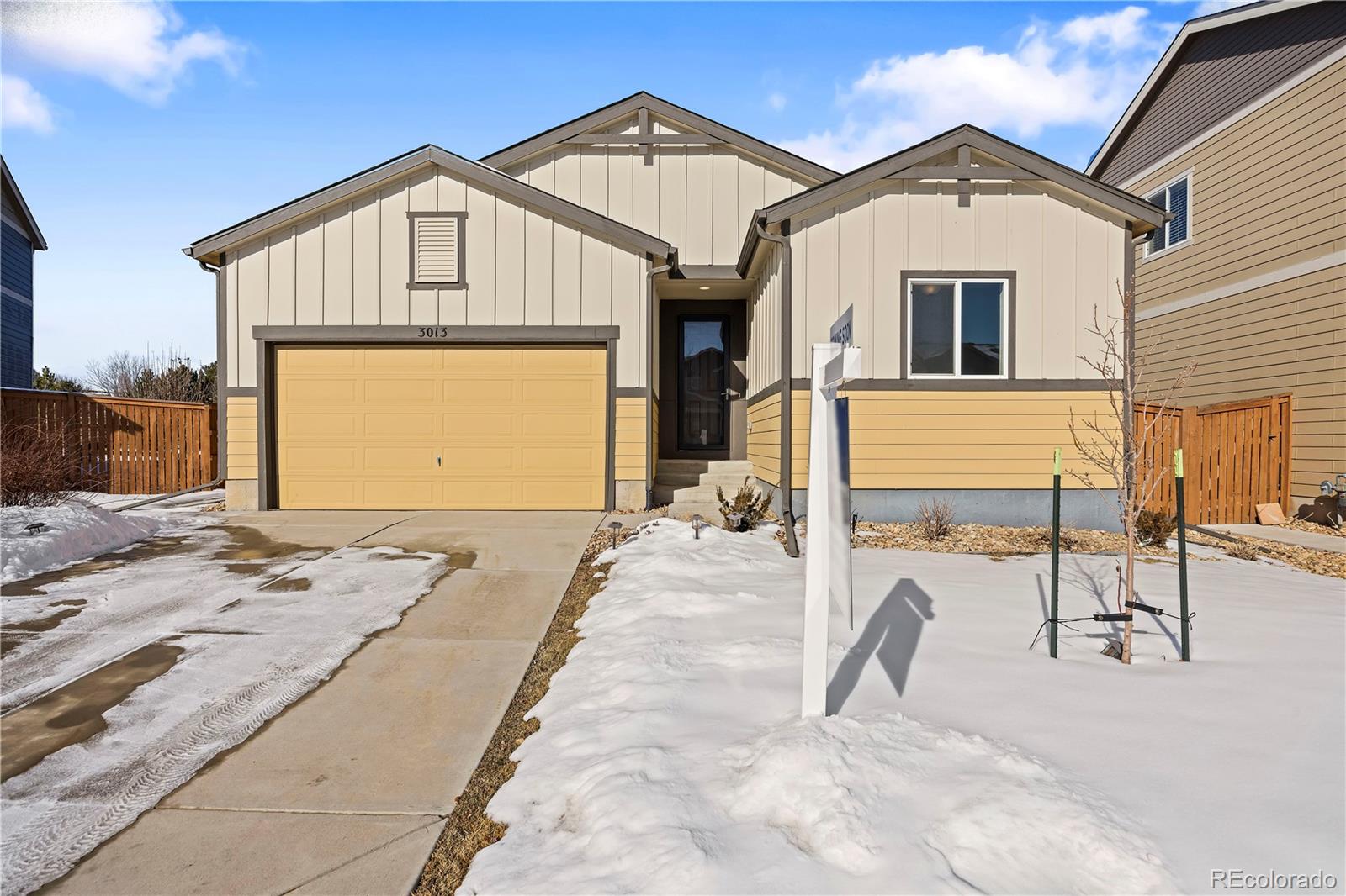 3013  Crux Drive, loveland MLS: 3242865 Beds: 3 Baths: 2 Price: $494,990