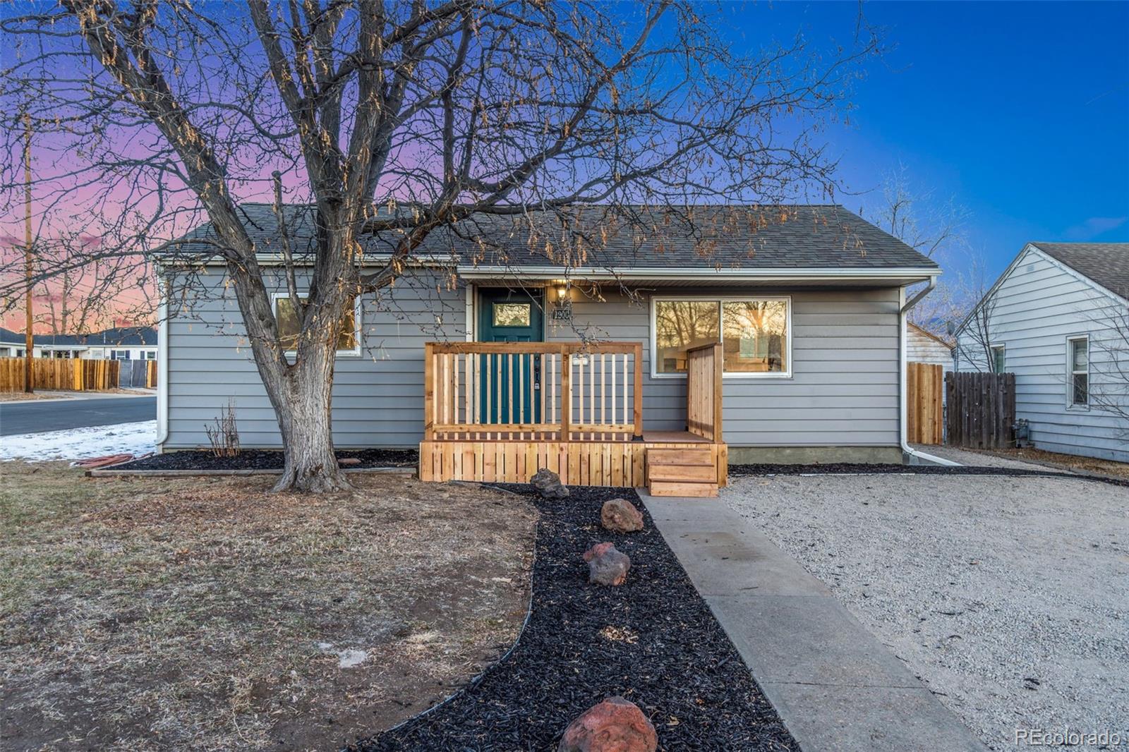 1200 S Wolff Street, denver MLS: 8049873 Beds: 3 Baths: 2 Price: $485,000