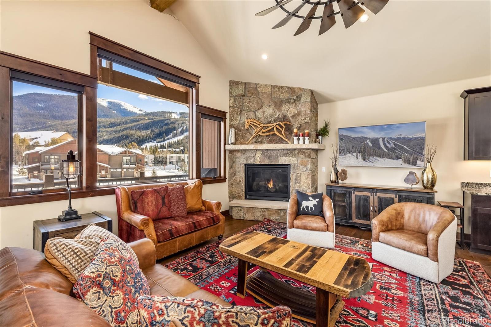 73  Erickson Loop, keystone MLS: 5515551 Beds: 4 Baths: 4 Price: $2,500,000