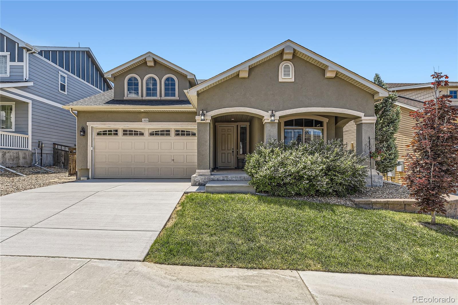 1505  Raindrop Way, castle rock MLS: 7400912 Beds: 3 Baths: 3 Price: $725,000