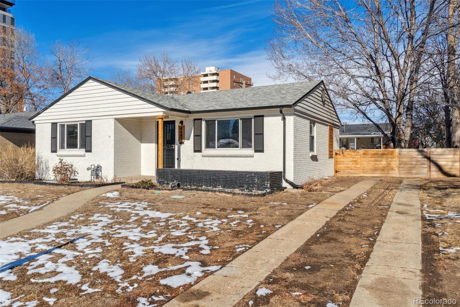 4441 E Montana Place, denver MLS: 7698025 Beds: 5 Baths: 3 Price: $580,000