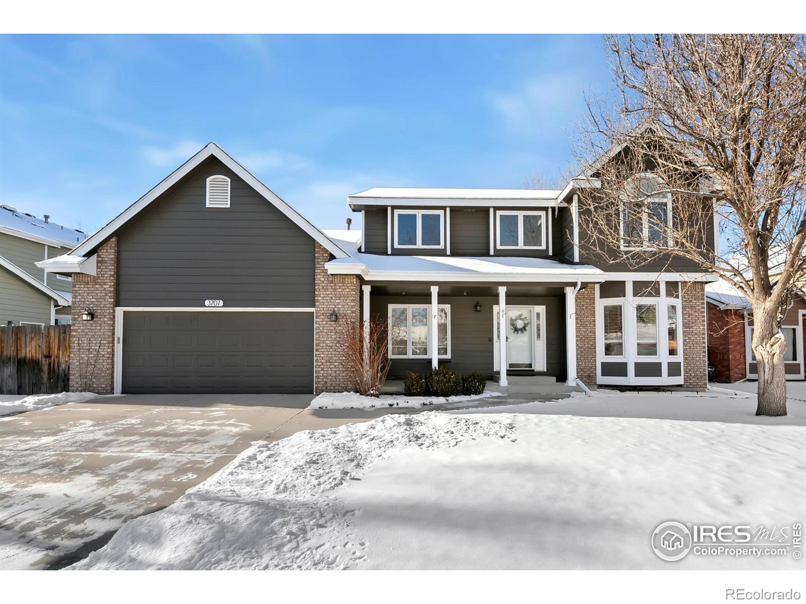 3707  Rochdale Drive, fort collins MLS: 4567891024966 Beds: 5 Baths: 4 Price: $760,000