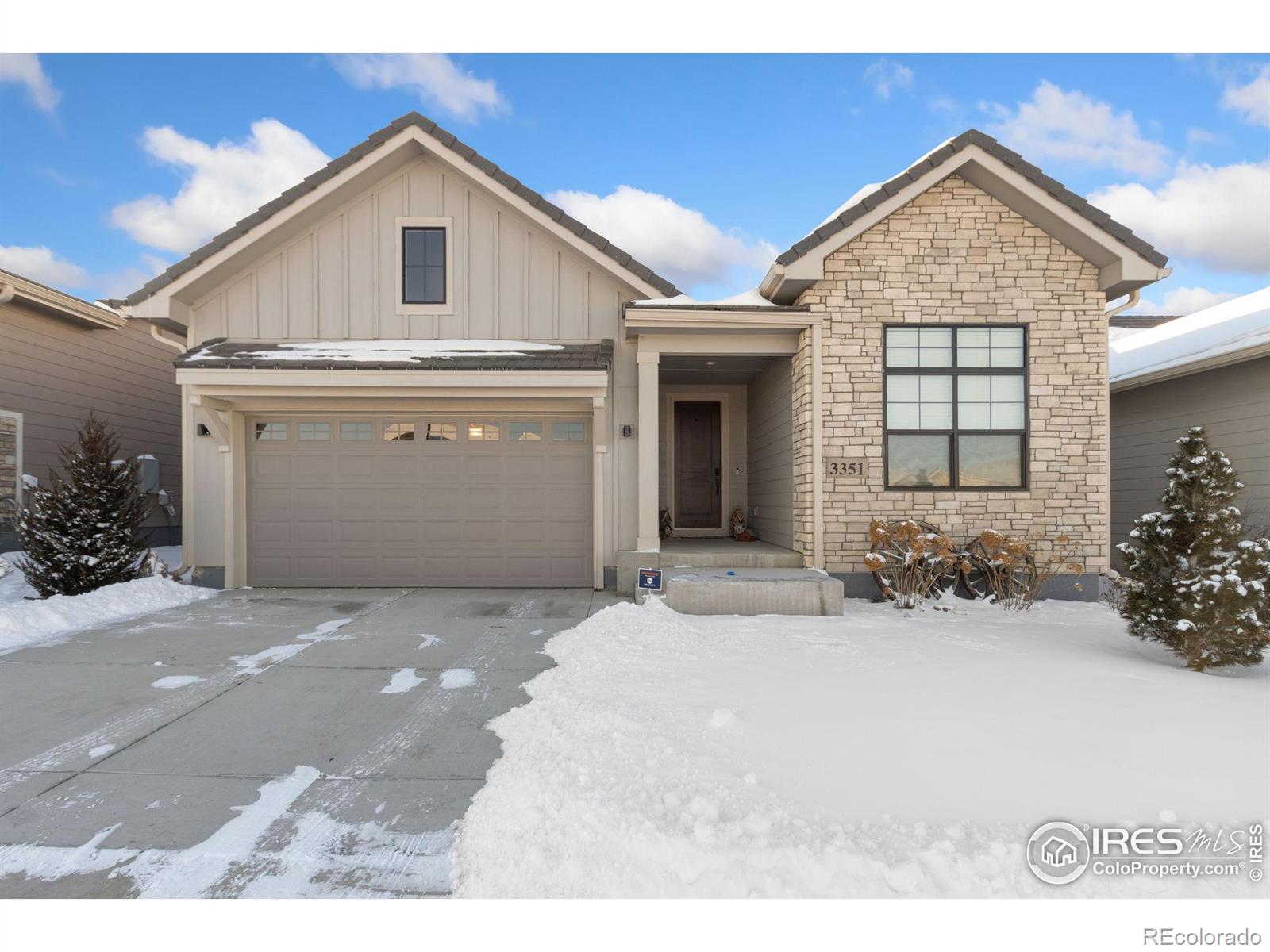 3351  Heron Lakes Parkway, berthoud MLS: 4567891024995 Beds: 2 Baths: 2 Price: $1,075,000