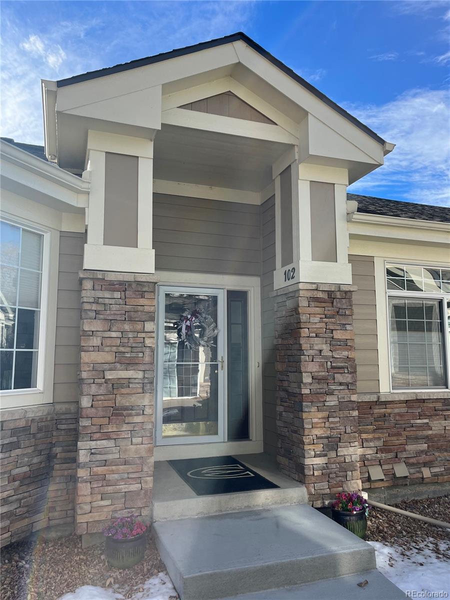 13739  Legend Trail, broomfield MLS: 4710423 Beds: 3 Baths: 3 Price: $568,000