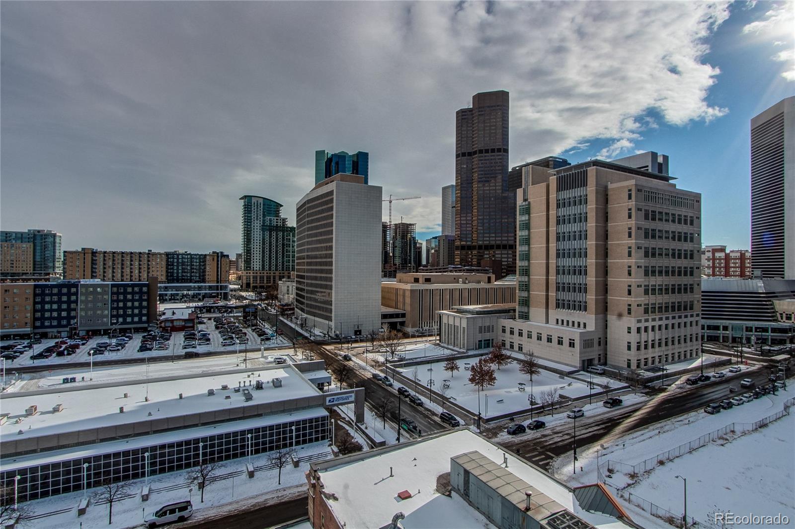 2020  Arapahoe Street 1070, Denver  MLS: 9505981 Beds: 1 Baths: 2 Price: $460,000