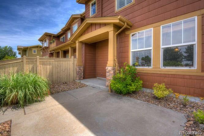 10451  Truckee Street, commerce city MLS: 5485087 Beds: 3 Baths: 3 Price: $374,900