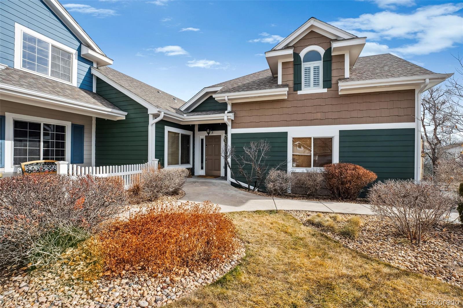 9118 W 50th Lane 3, Arvada  MLS: 3324623 Beds: 2 Baths: 3 Price: $525,000