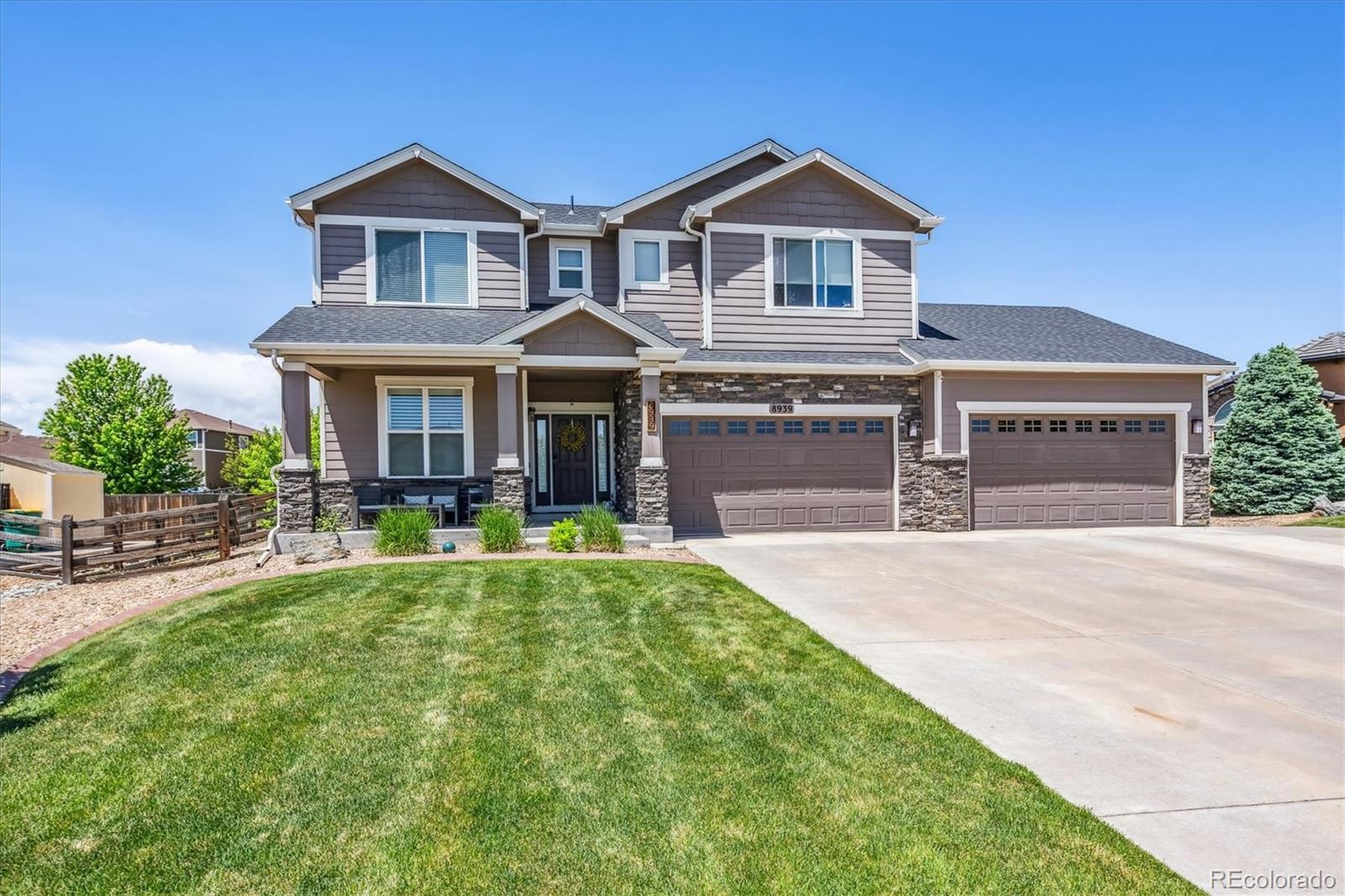 8939  Devinney Court, arvada MLS: 7428949 Beds: 6 Baths: 4 Price: $1,125,000