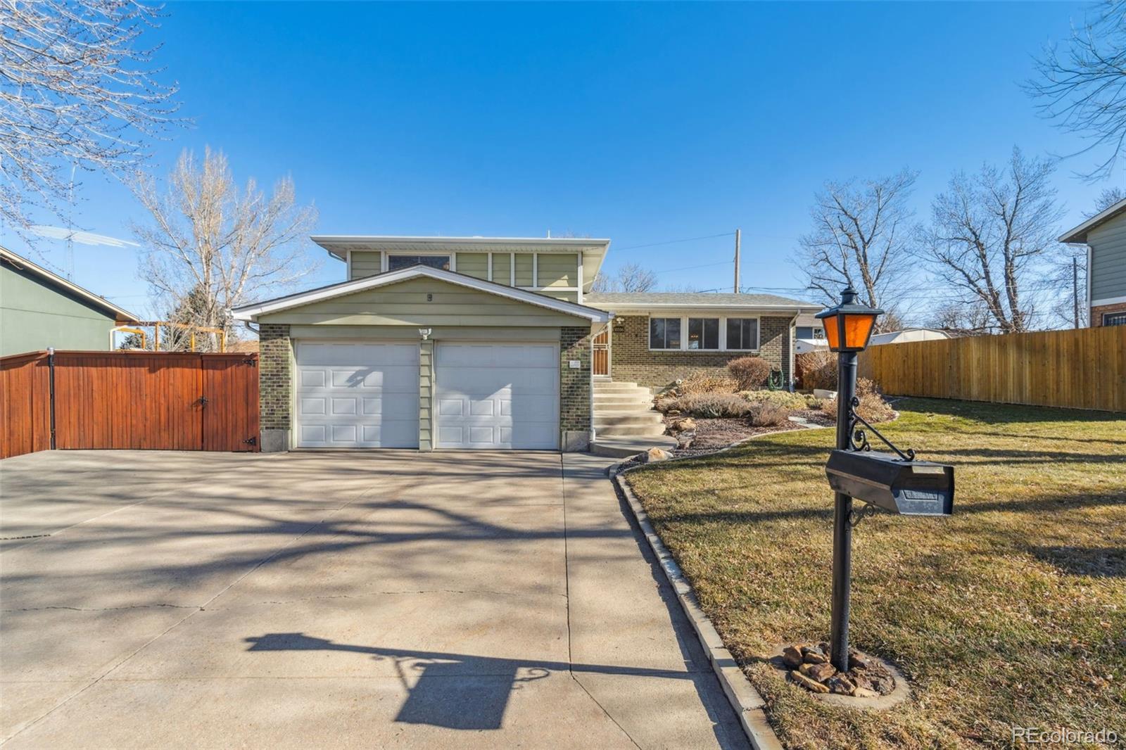 10596  Ura Lane, northglenn  House Search MLS Picture