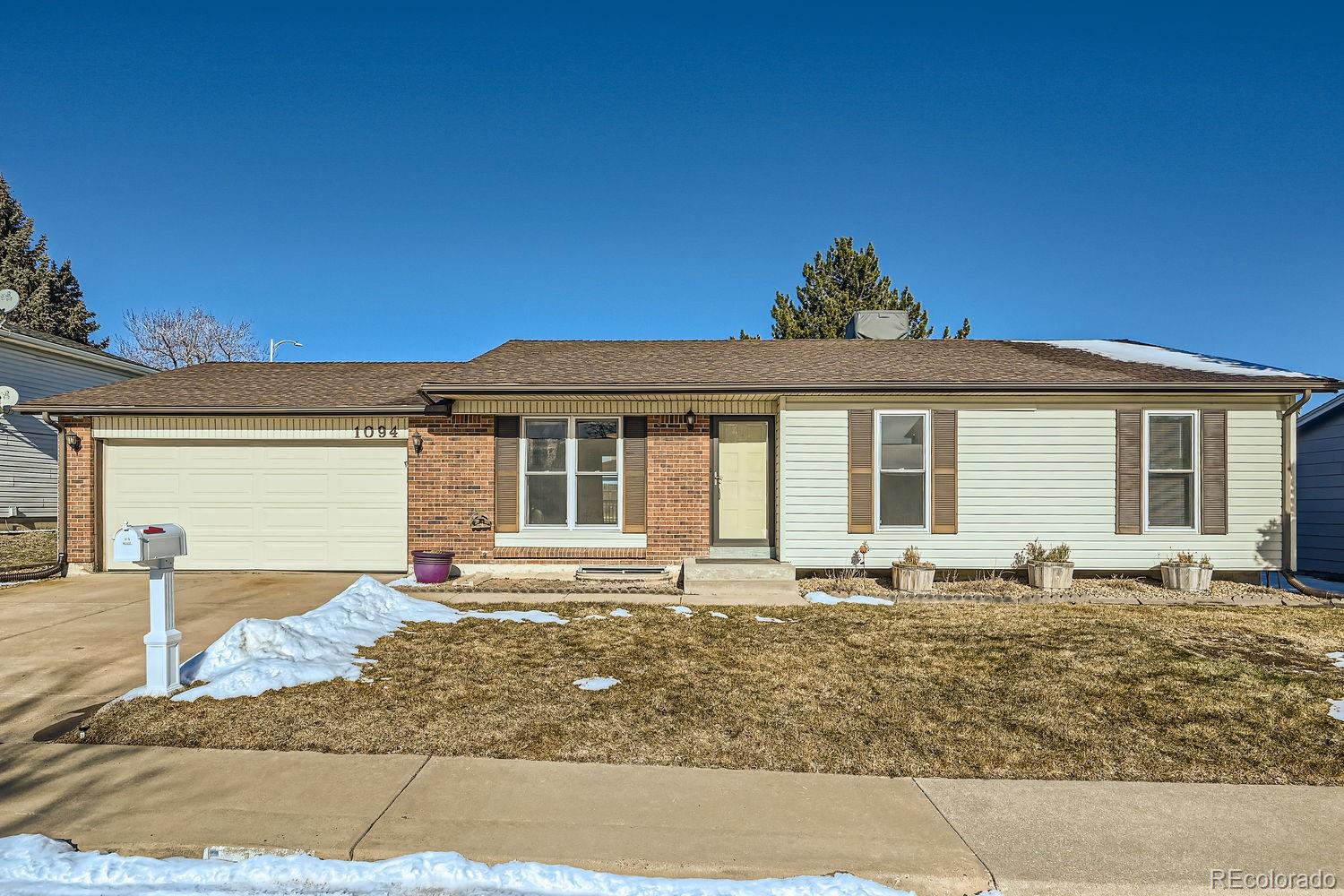 1094  Lilac Circle, broomfield MLS: 8757660 Beds: 3 Baths: 2 Price: $550,000