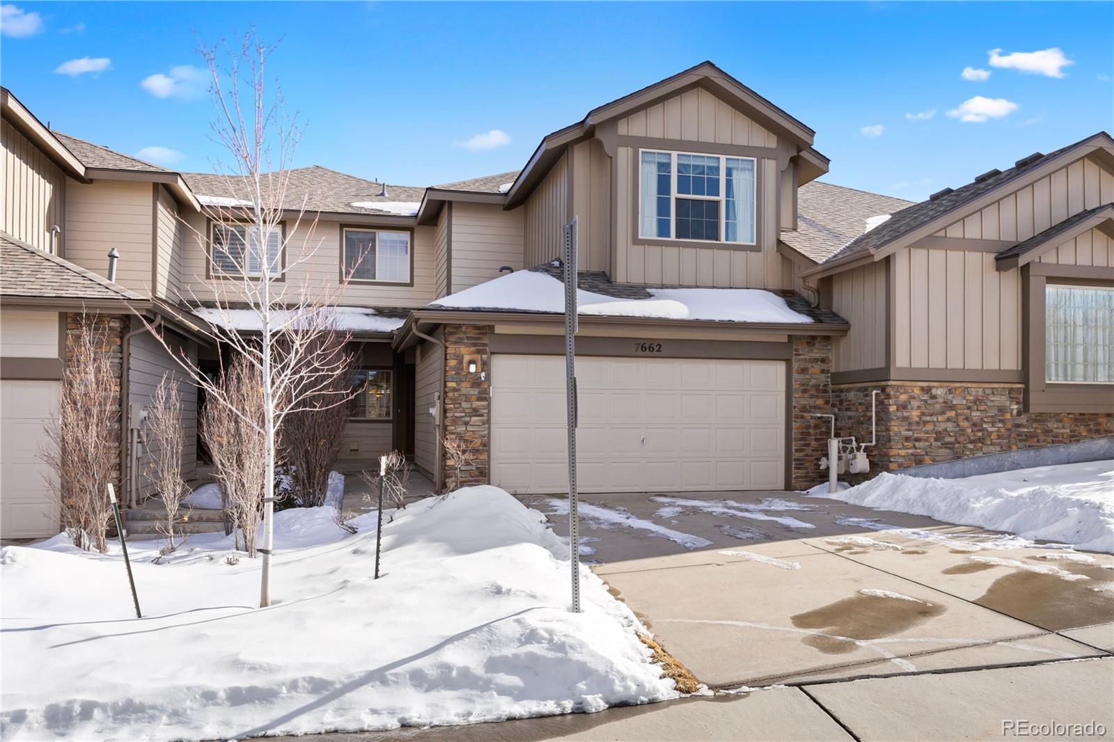 7662  Bristolwood Drive, castle pines MLS: 7153852 Beds: 3 Baths: 4 Price: $579,500