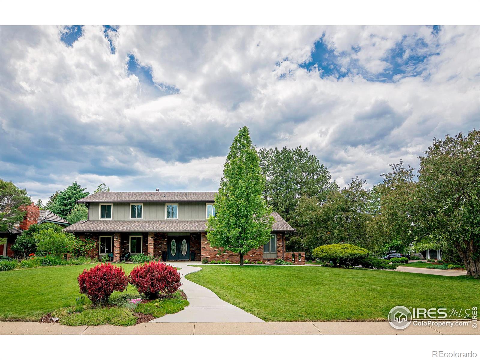 6916  Hunter Place, boulder MLS: 4567891025537 Beds: 5 Baths: 4 Price: $1,399,000