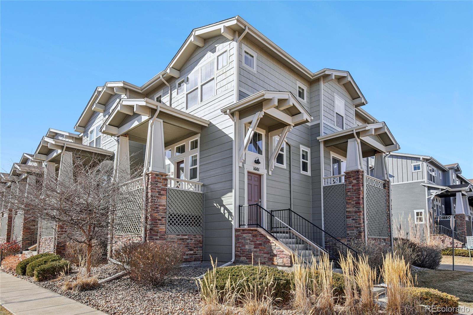 1601  Venice Lane, longmont MLS: 7261865 Beds: 2 Baths: 3 Price: $520,000