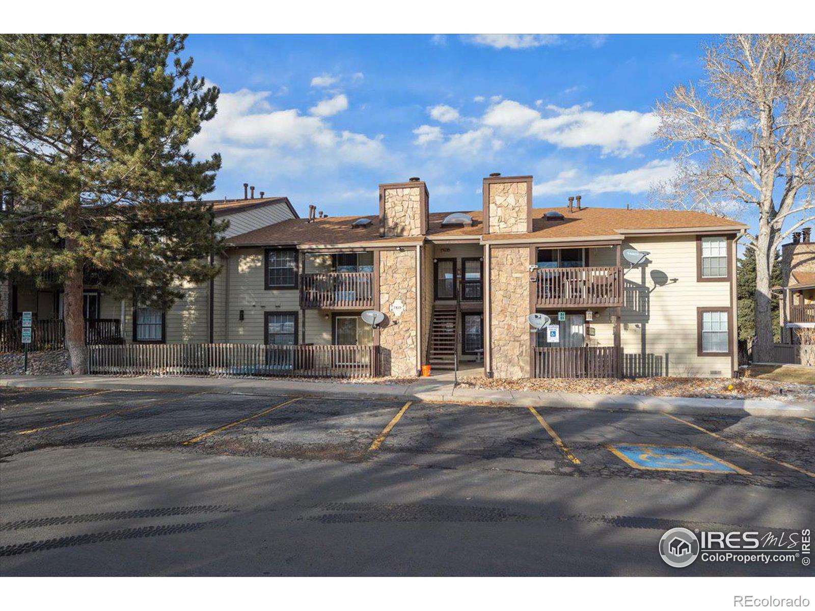 7820 W 87th Drive K, Arvada  MLS: 4567891025730 Beds: 2 Baths: 1 Price: $307,700