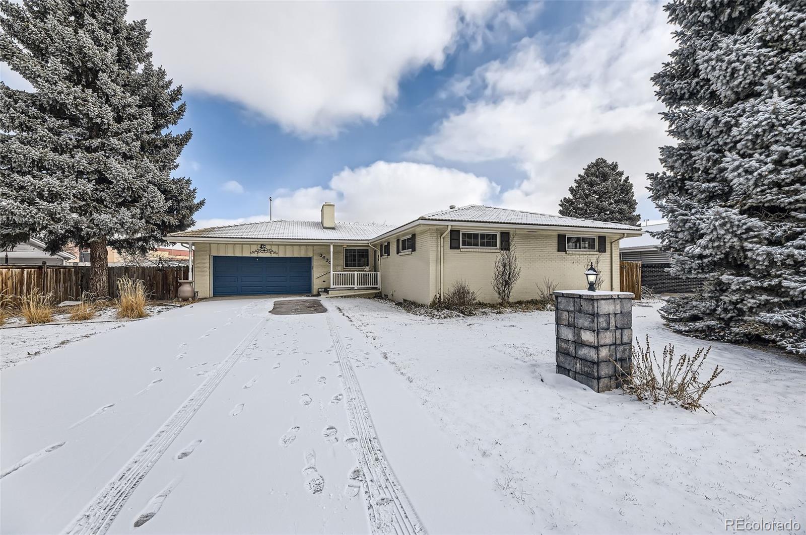 3630 S Hillcrest Drive, denver MLS: 9254279 Beds: 6 Baths: 3 Price: $712,000