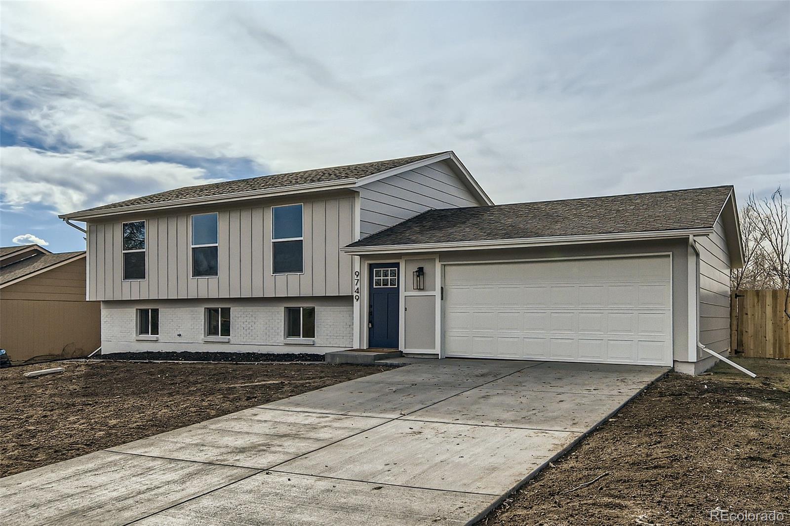 9749  Steele Street, thornton MLS: 4689297 Beds: 4 Baths: 2 Price: $539,500