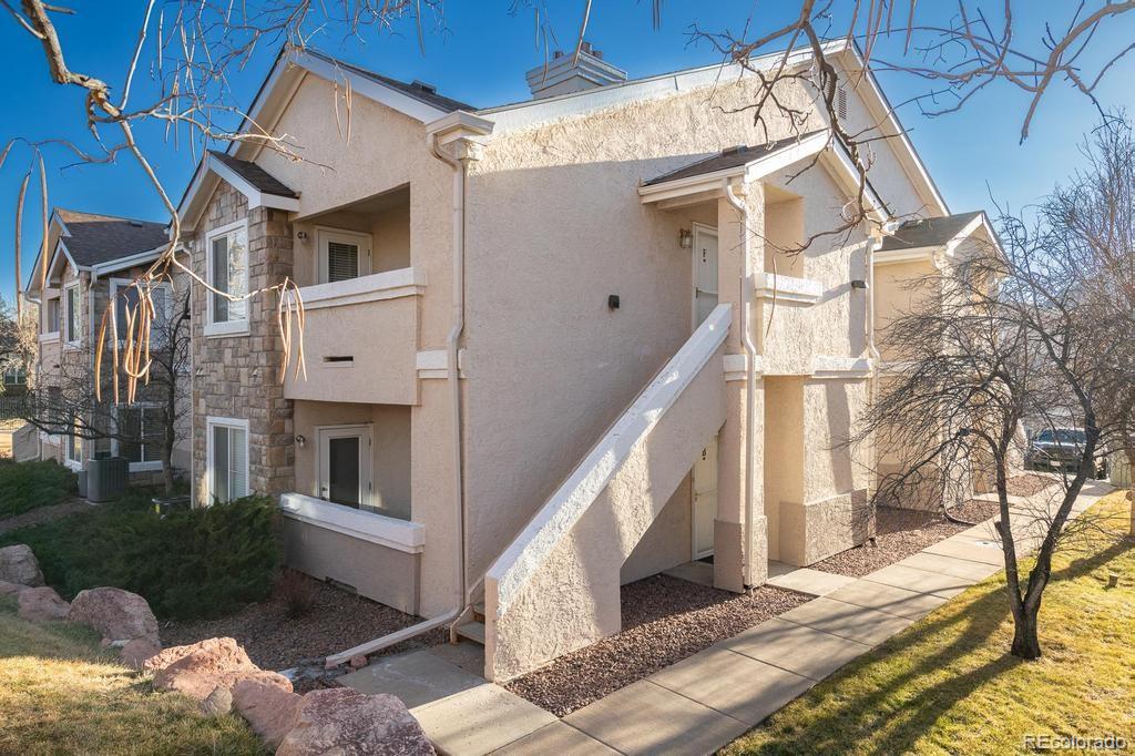 3850  Strawberry Field Grove, colorado springs  House Search MLS Picture