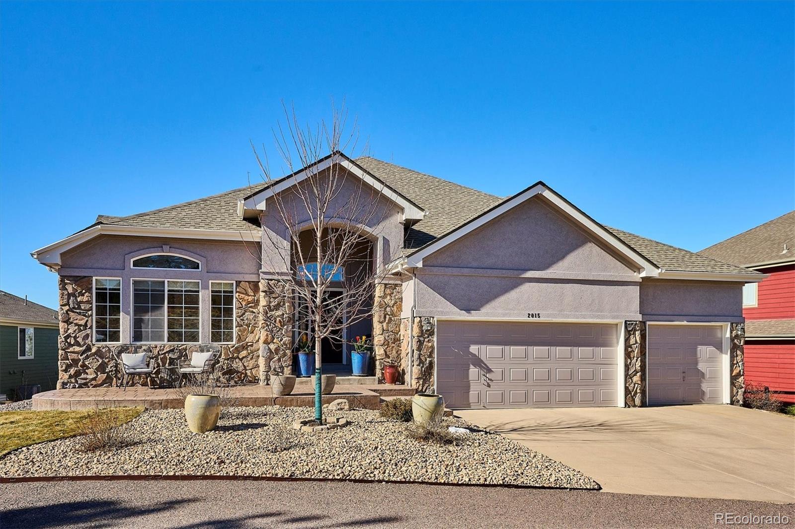 2015  Saddleback Drive, castle rock MLS: 9578828 Beds: 4 Baths: 4 Price: $1,150,000