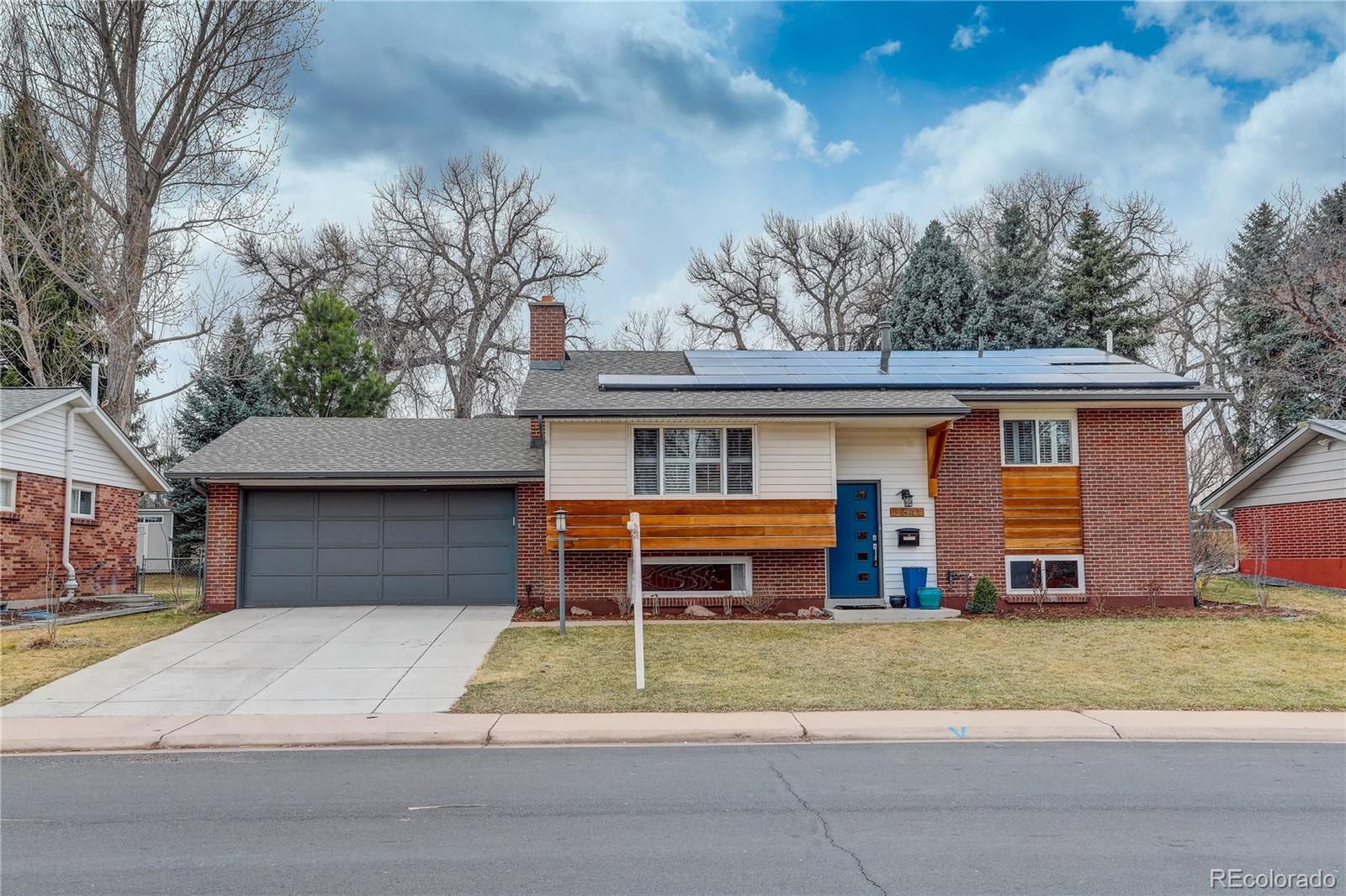 2641 S Magnolia Street, denver MLS: 5927721 Beds: 4 Baths: 3 Price: $850,000