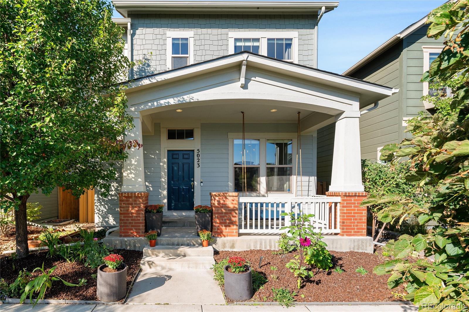 5023  Akron Street, denver MLS: 6567629 Beds: 5 Baths: 4 Price: $800,000