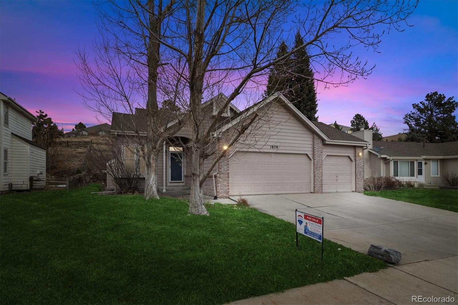 1879  Foxfield Drive, castle rock MLS: 9492478 Beds: 4 Baths: 4 Price: $599,900