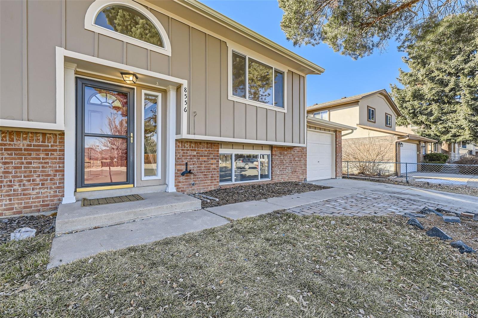 8556 W Arbor Place, littleton  House Search MLS Picture