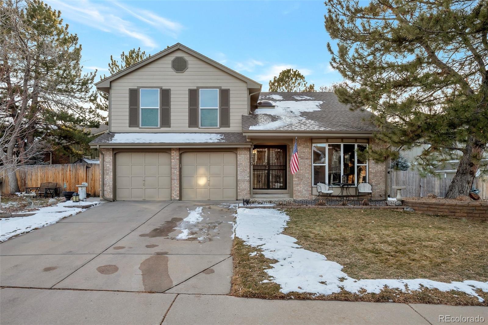 170  Dover Court, castle pines MLS: 2465575 Beds: 4 Baths: 4 Price: $754,999