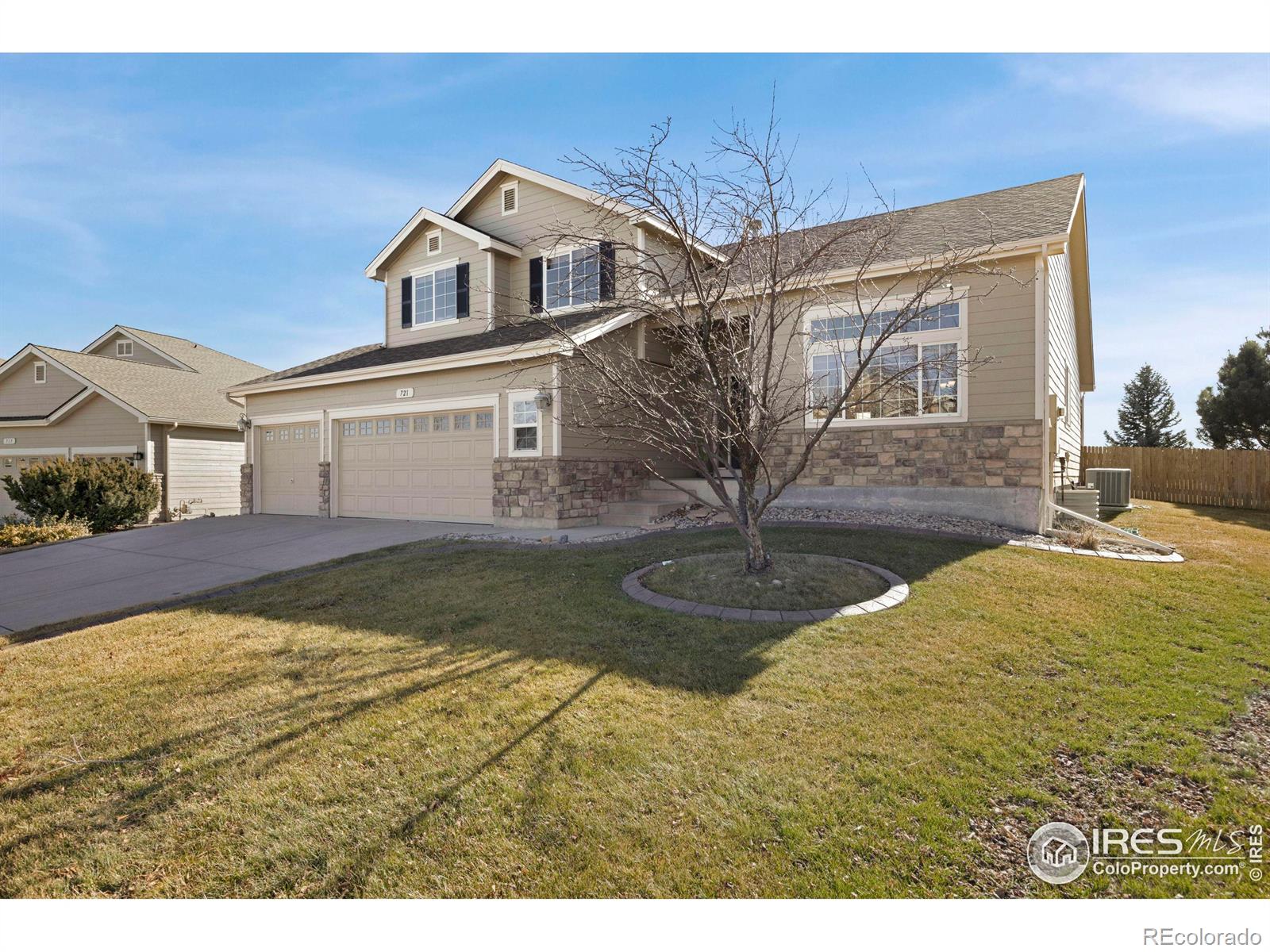 721  Stonington Lane, fort collins MLS: 4567891026138 Beds: 4 Baths: 3 Price: $900,000