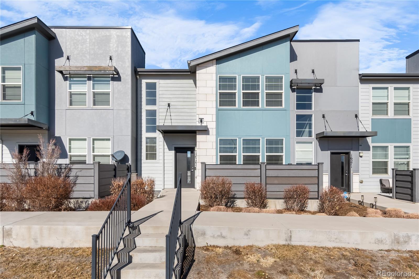 16261  Bolling Drive , Denver  MLS: 4654338 Beds: 3 Baths: 3 Price: $459,000