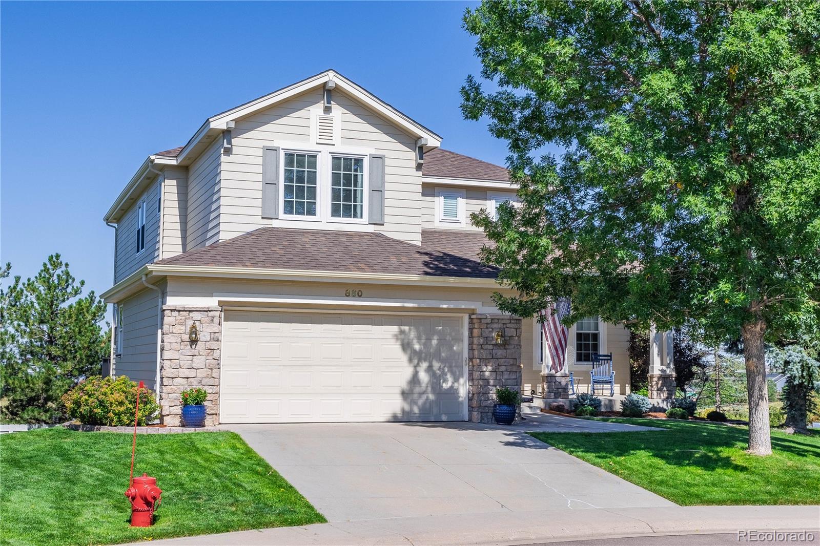 860  Bramblewood Drive, castle pines MLS: 6318807 Beds: 3 Baths: 4 Price: $750,000