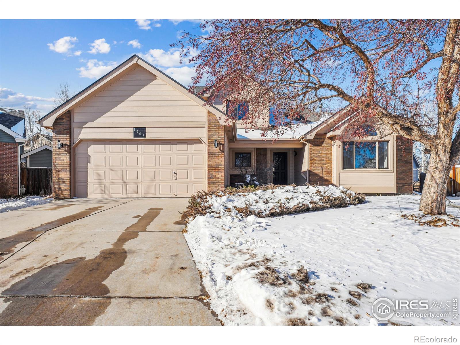 1906  Glenview Court, fort collins MLS: 4567891026224 Beds: 3 Baths: 3 Price: $684,000