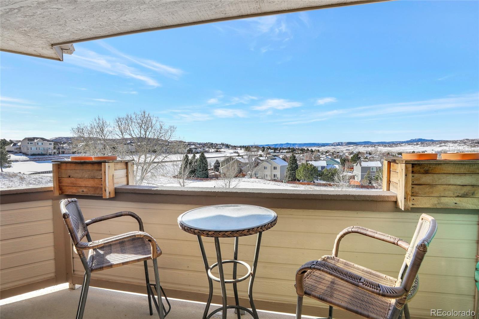 920 E Plum Creek Parkway 306, Castle Rock  MLS: 2589372 Beds: 2 Baths: 2 Price: $375,000