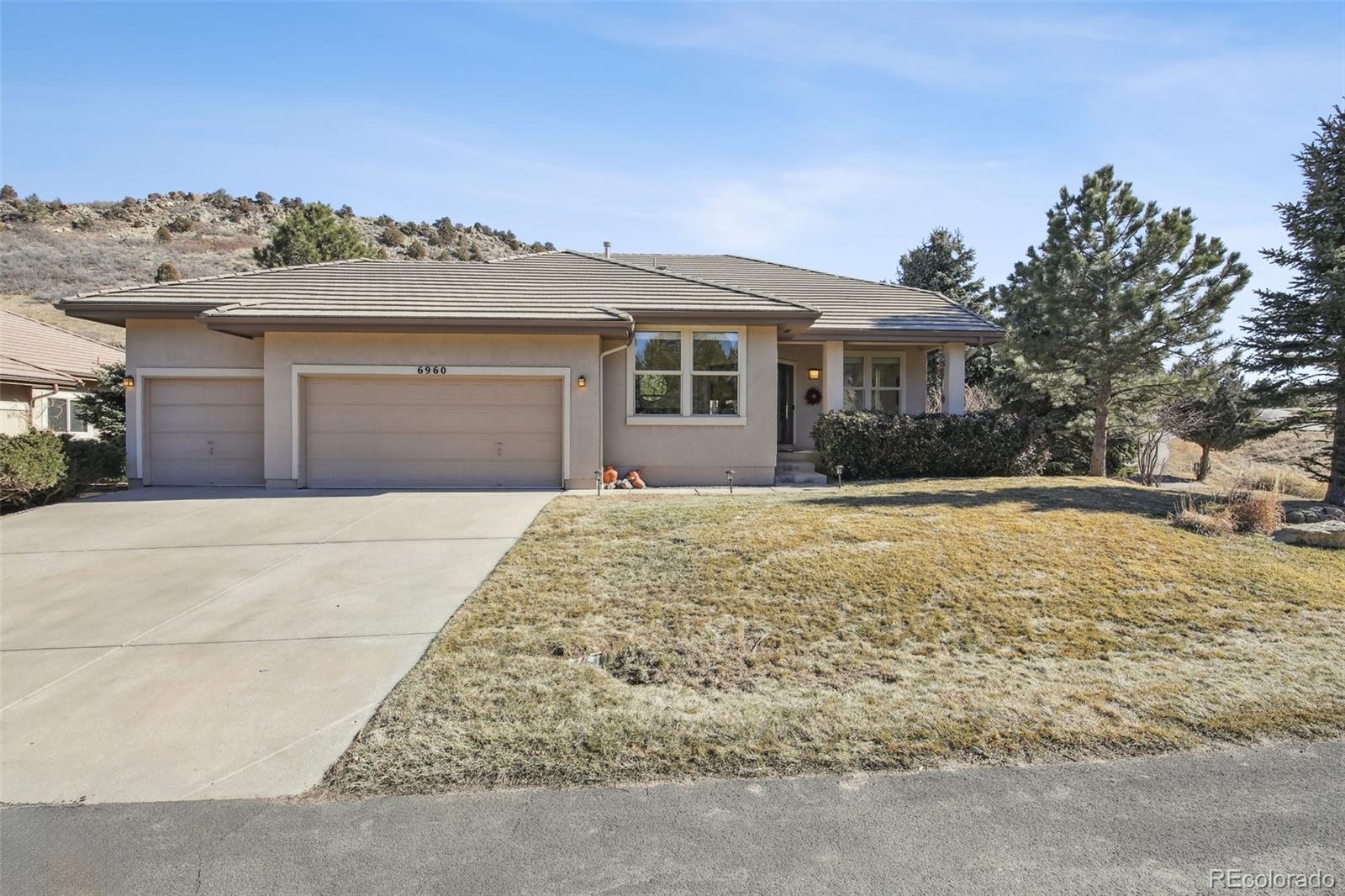 6960  Choke Cherry Way, littleton MLS: 6051555 Beds: 5 Baths: 3 Price: $999,000